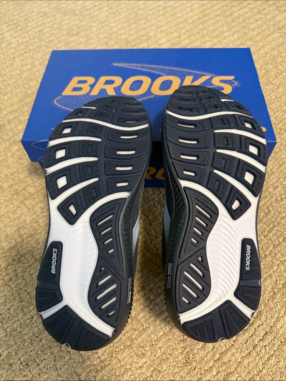Brooks Women's Navy with Light Blue Accent Running Sneakers - Picture 3 of 4